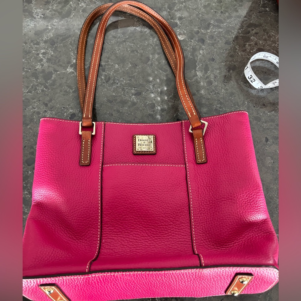 Dooney Bourke pink pebbled leather hobo handbag